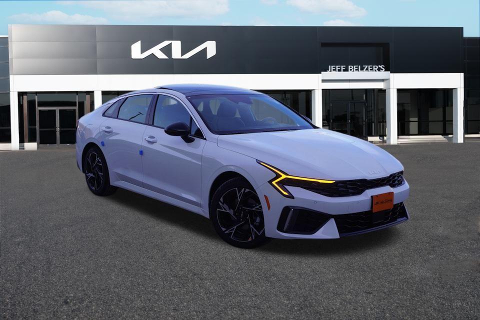 new 2025 Kia K5 car, priced at $30,222