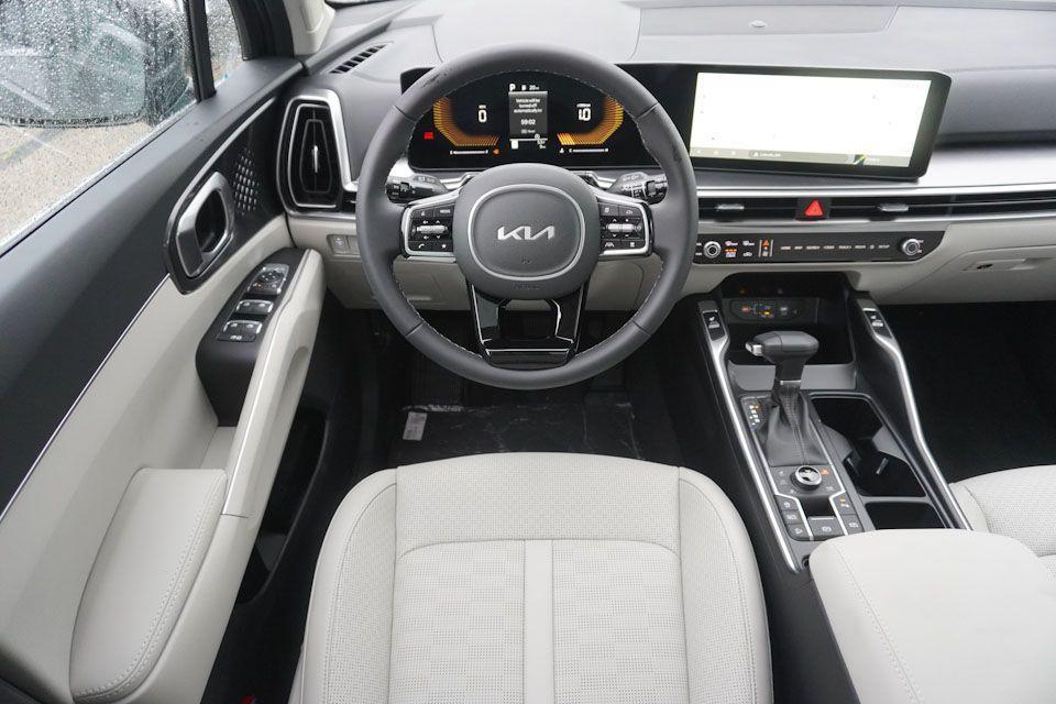 new 2025 Kia Sorento car, priced at $37,012