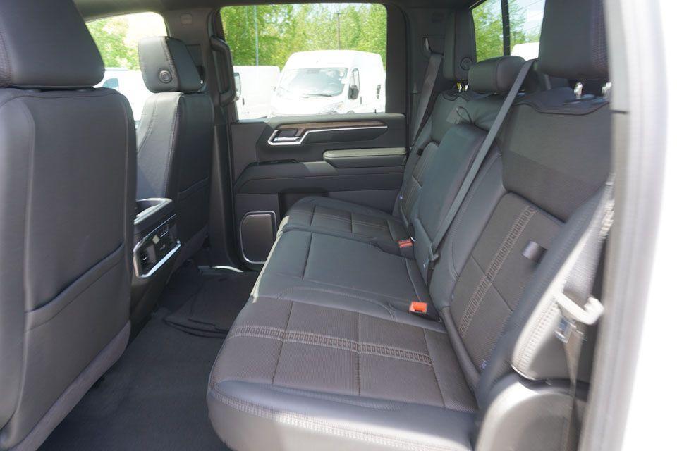 used 2025 Chevrolet Silverado 3500 car, priced at $77,643