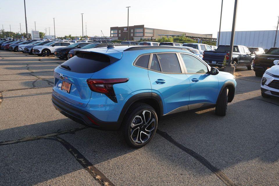 new 2025 Chevrolet Trax car, priced at $25,000