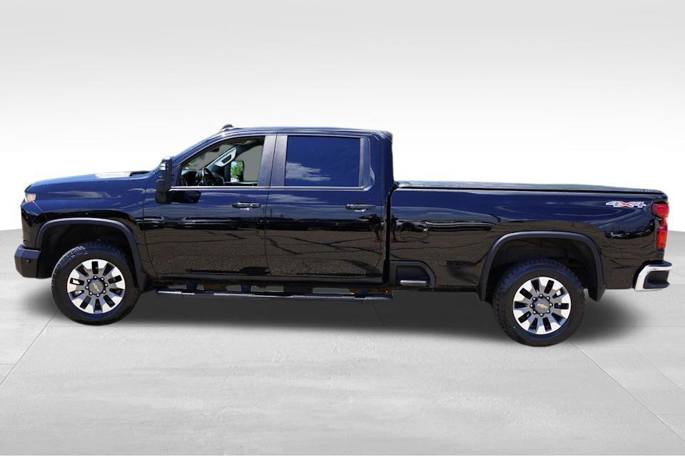 used 2021 Chevrolet Silverado 2500 car, priced at $40,642
