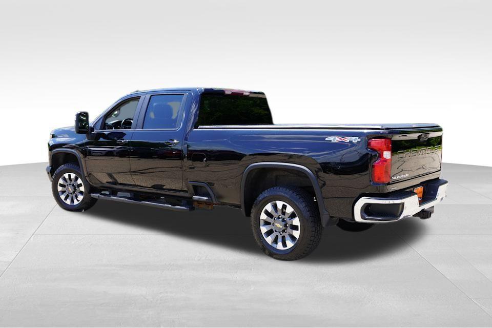 used 2021 Chevrolet Silverado 2500 car, priced at $40,642