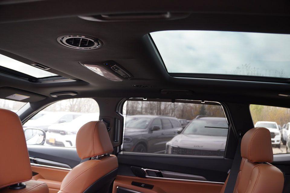 new 2025 Kia Telluride car, priced at $46,944