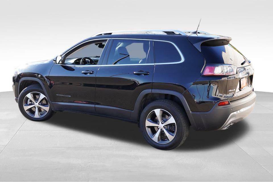 used 2021 Jeep Cherokee car, priced at $19,744