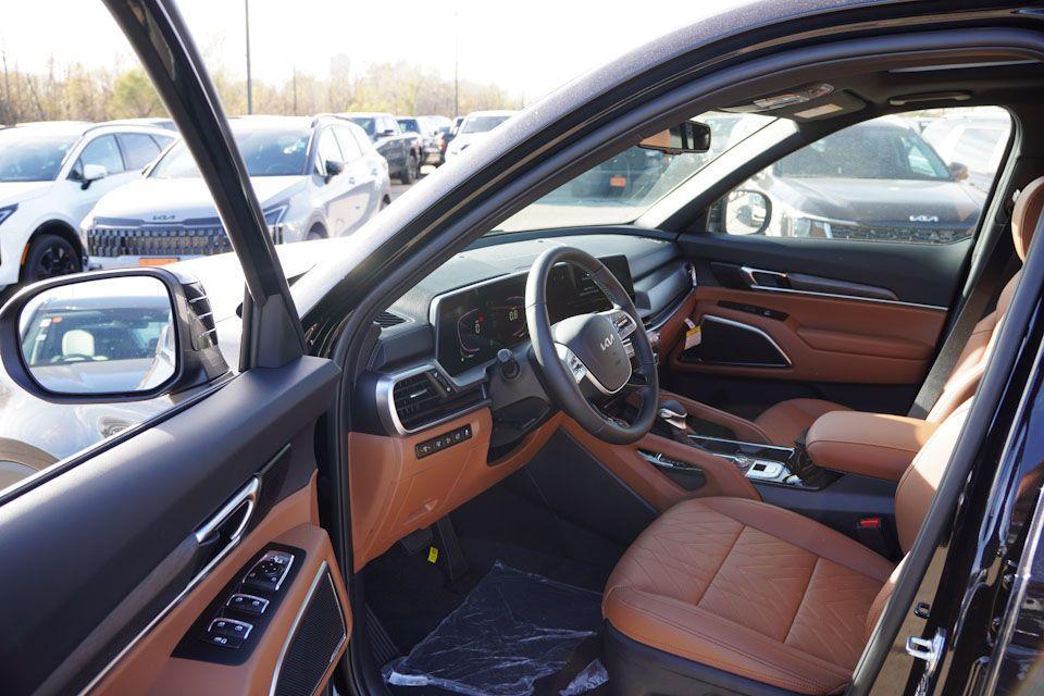 new 2025 Kia Telluride car, priced at $44,202