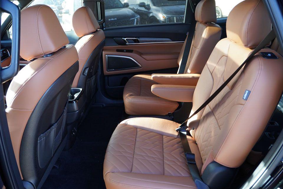 new 2025 Kia Telluride car, priced at $44,202
