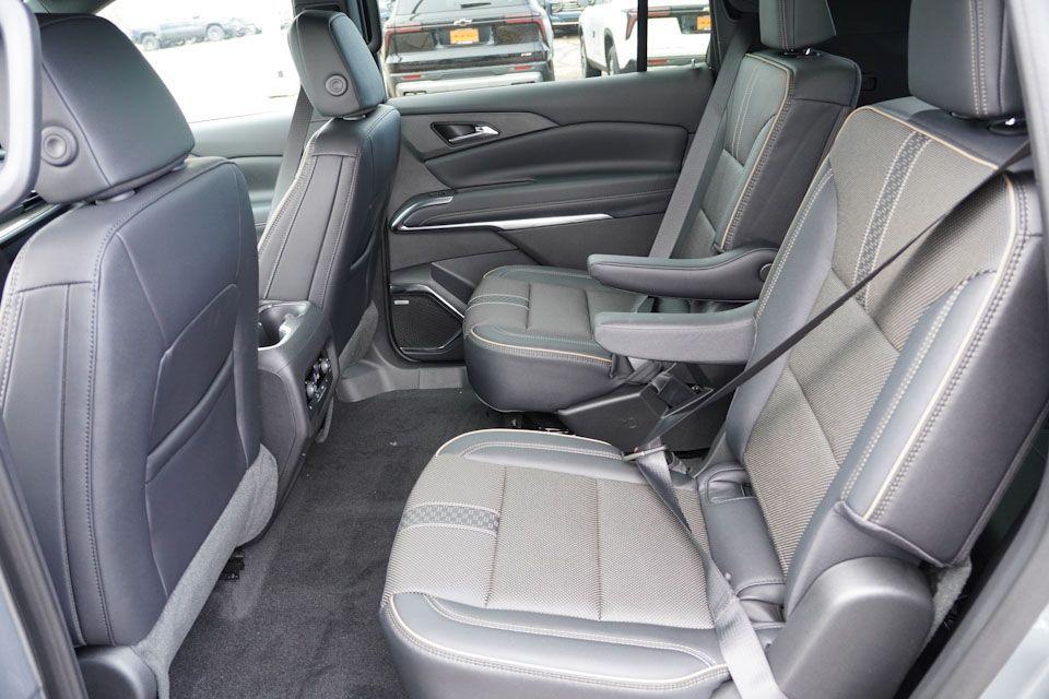 new 2026 Chevrolet Traverse car, priced at $56,368