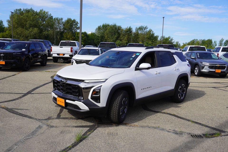 new 2025 Chevrolet Equinox car, priced at $35,225