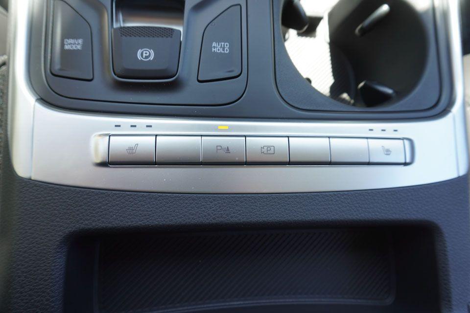 new 2025 Kia Carnival car, priced at $37,801