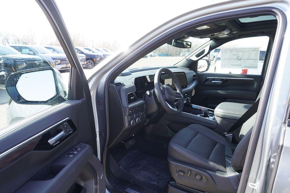 new 2025 Chevrolet Tahoe car, priced at $71,455