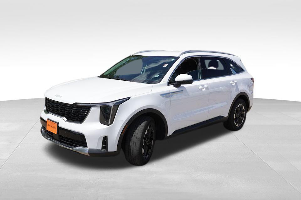 used 2024 Kia Sorento car, priced at $31,542