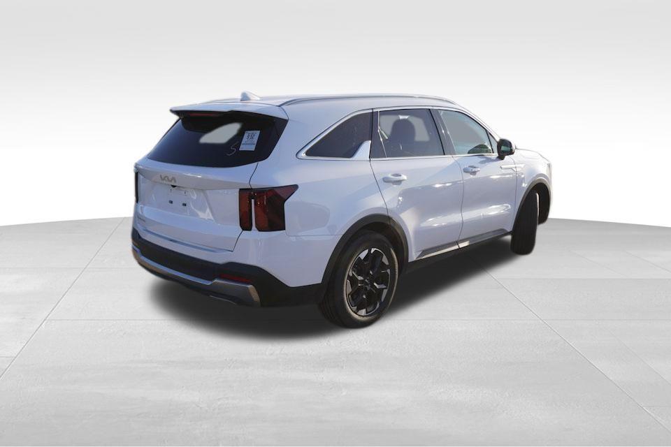 used 2024 Kia Sorento car, priced at $31,948