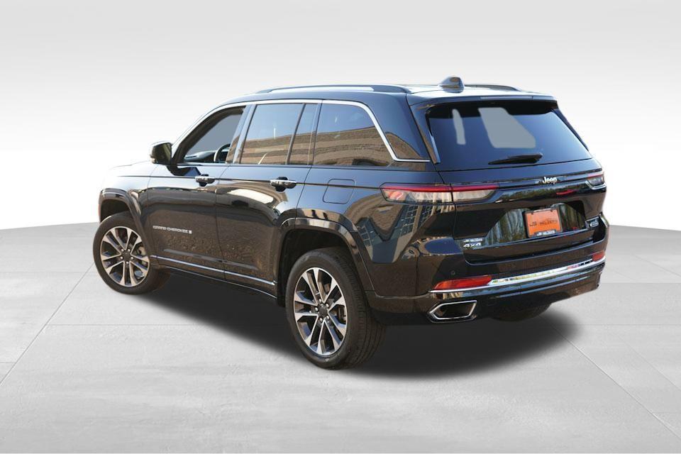 used 2023 Jeep Grand Cherokee car, priced at $38,286