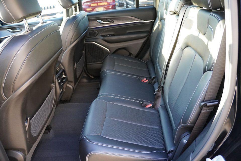 used 2023 Jeep Grand Cherokee car, priced at $38,286