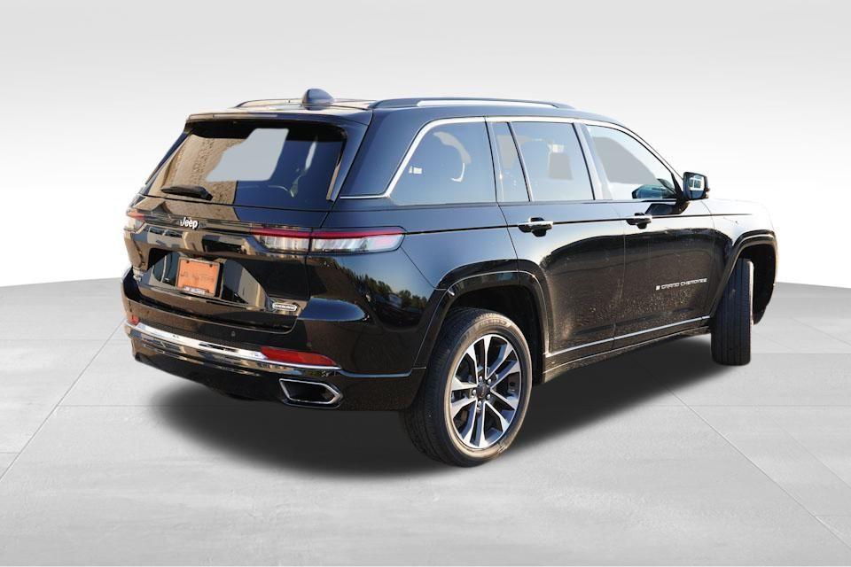 used 2023 Jeep Grand Cherokee car, priced at $38,286