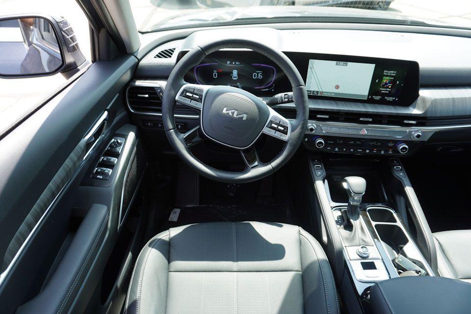 new 2025 Kia Telluride car, priced at $42,867