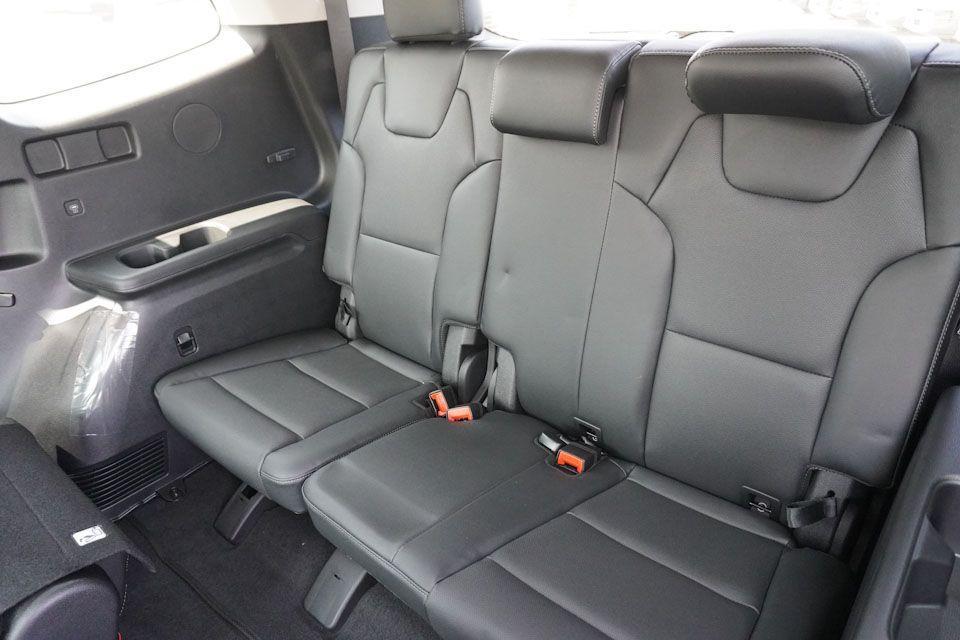 new 2025 Kia Telluride car, priced at $42,867