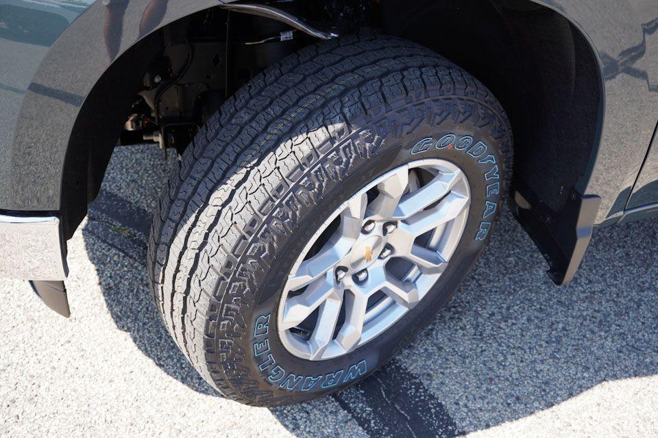 new 2026 Chevrolet Silverado 1500 car, priced at $51,600