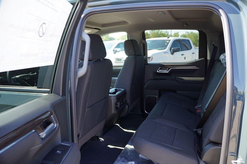 new 2026 Chevrolet Silverado 1500 car, priced at $51,600