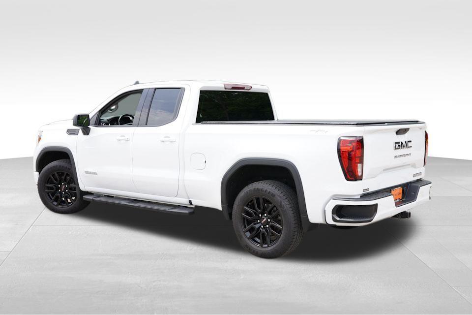 used 2021 GMC Sierra 1500 car, priced at $28,987