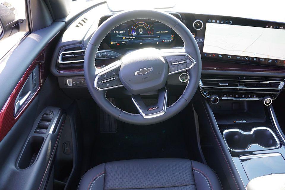 new 2026 Chevrolet Traverse car, priced at $49,661