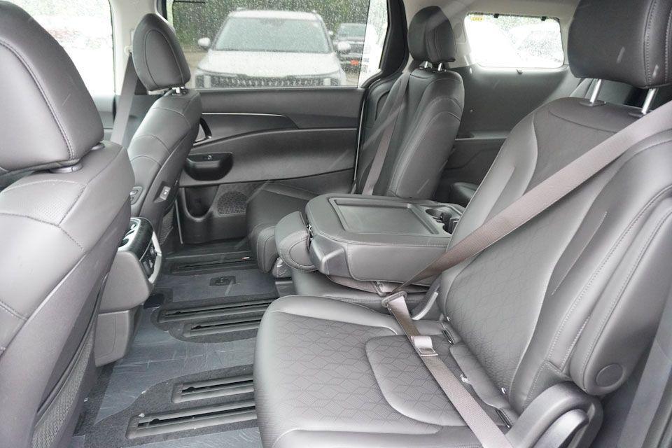 new 2026 Kia Carnival car, priced at $48,374