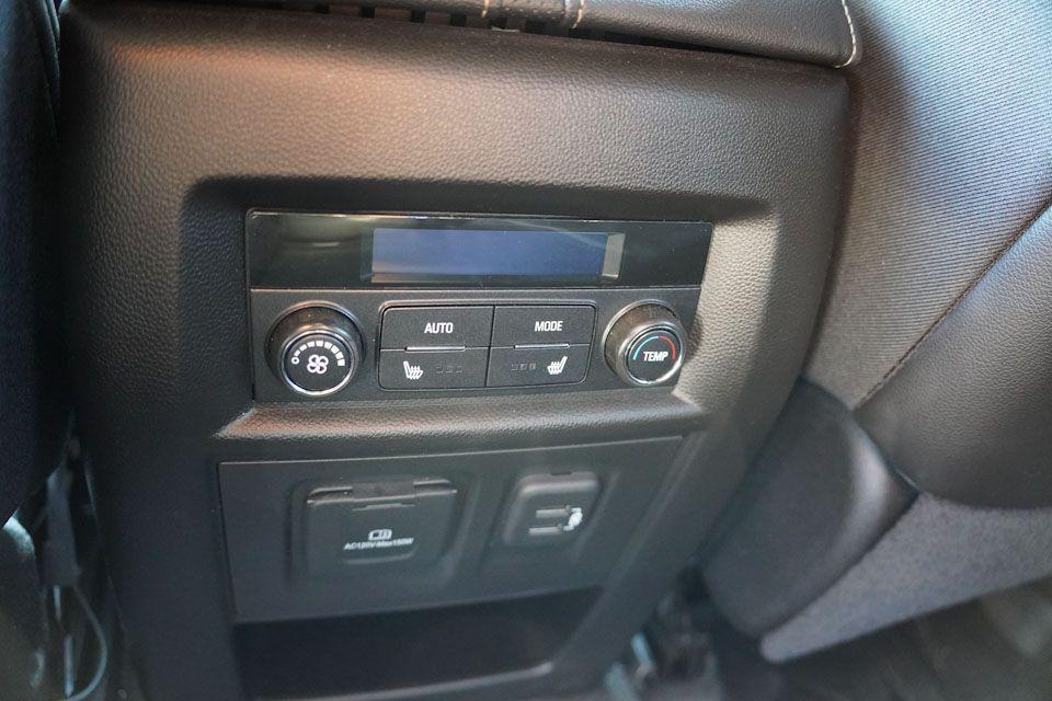 used 2022 Chevrolet Traverse car, priced at $34,927