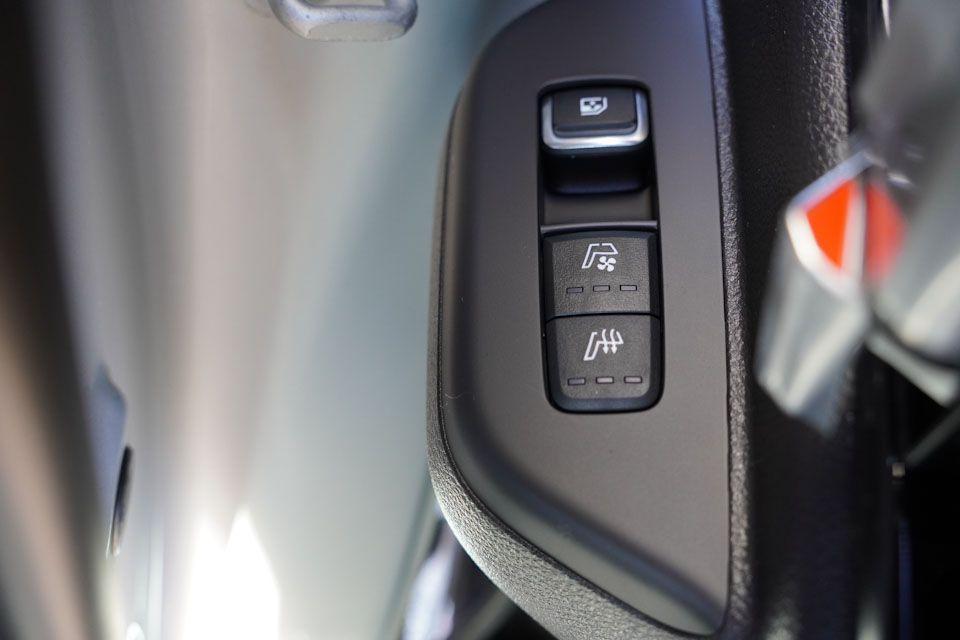 new 2026 Kia Carnival car, priced at $50,757