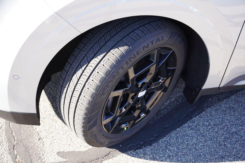 new 2026 Kia Carnival car, priced at $50,757