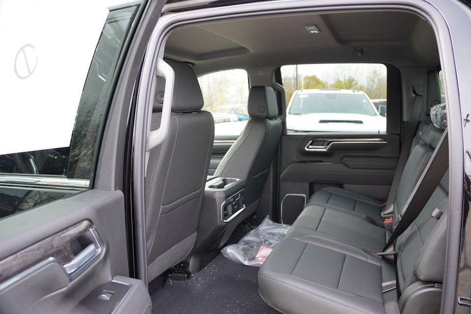 new 2026 Chevrolet Silverado 3500 car, priced at $75,335