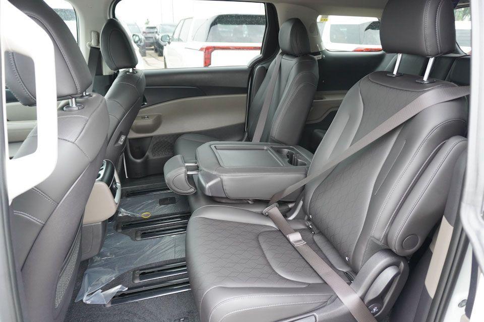 new 2026 Kia Carnival car, priced at $38,258