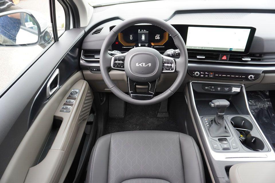 new 2026 Kia Carnival car, priced at $38,258