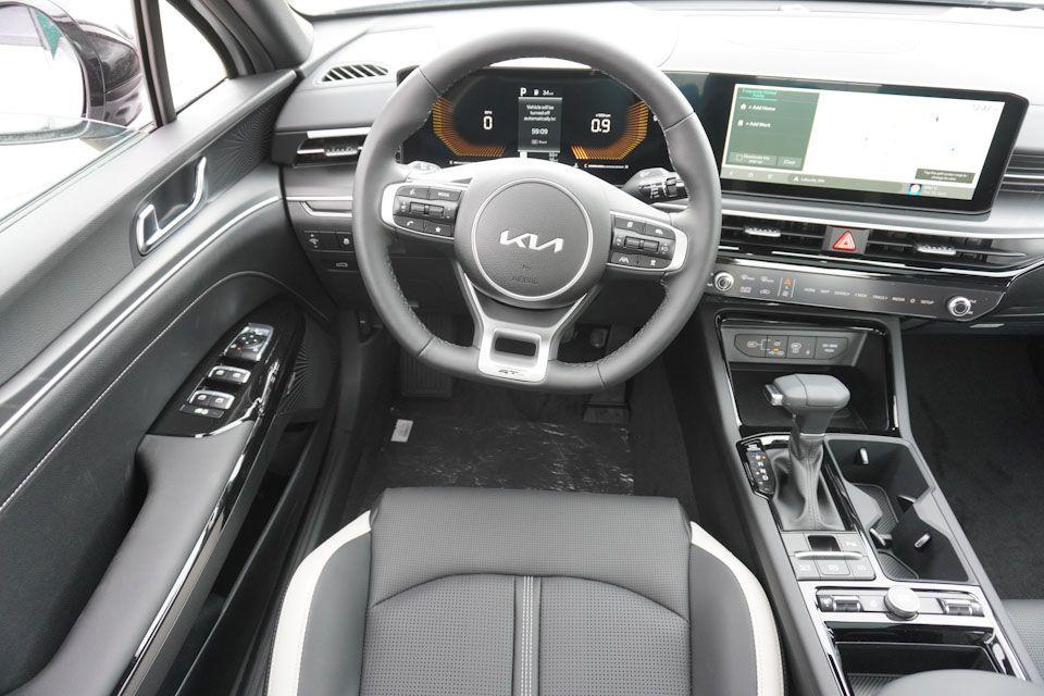 new 2025 Kia K5 car, priced at $30,161