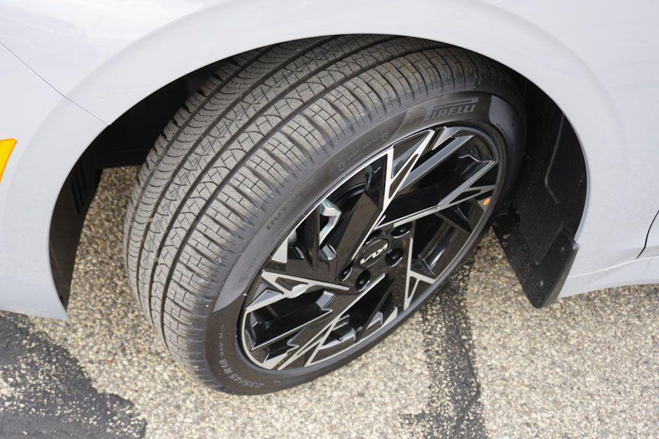 new 2025 Kia K5 car, priced at $30,161