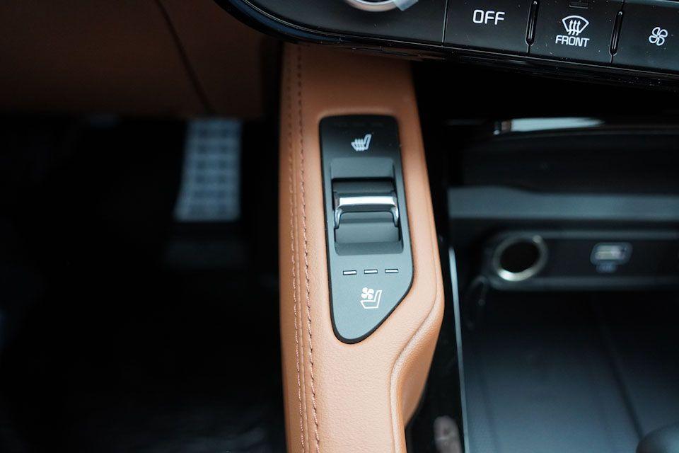 new 2025 Kia Telluride car, priced at $46,493