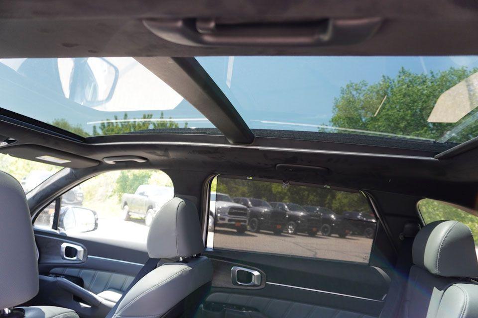 new 2025 Kia Sorento car, priced at $42,550
