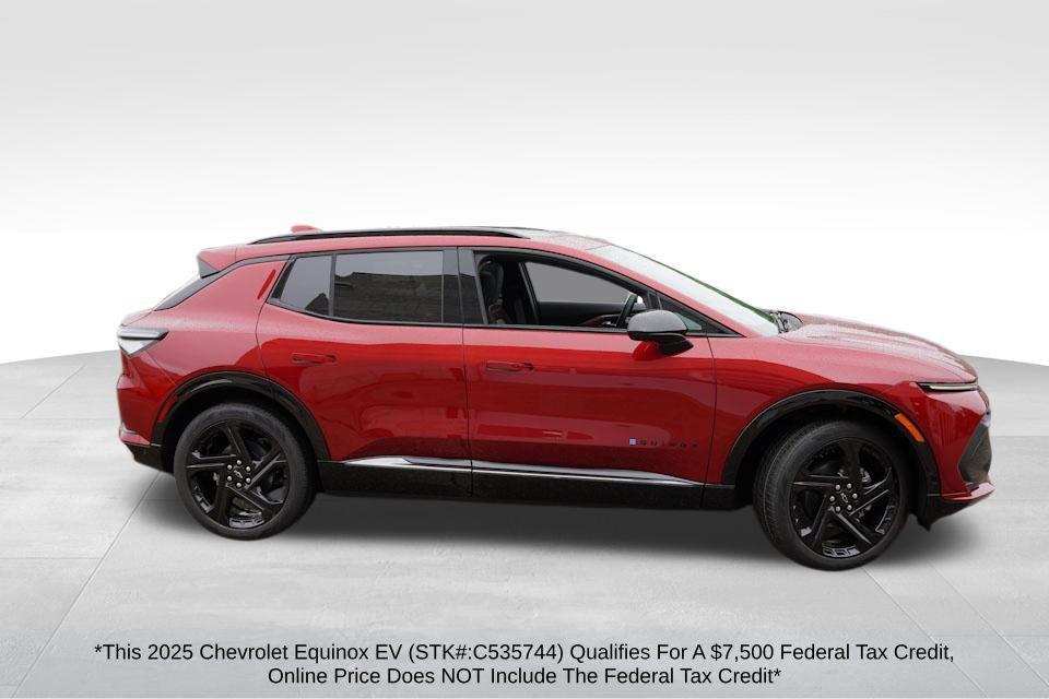 new 2025 Chevrolet Equinox EV car, priced at $49,130
