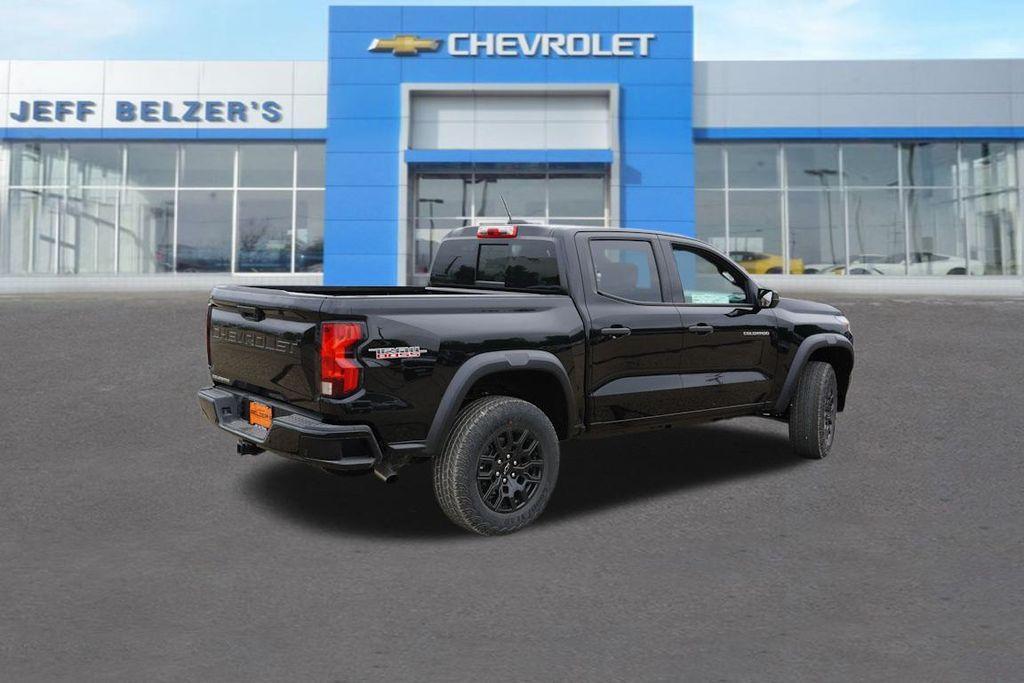 new 2025 Chevrolet Colorado car, priced at $39,990