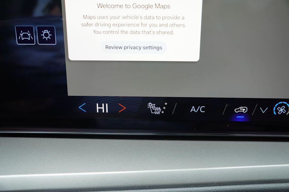 new 2026 Chevrolet Traverse car, priced at $42,215