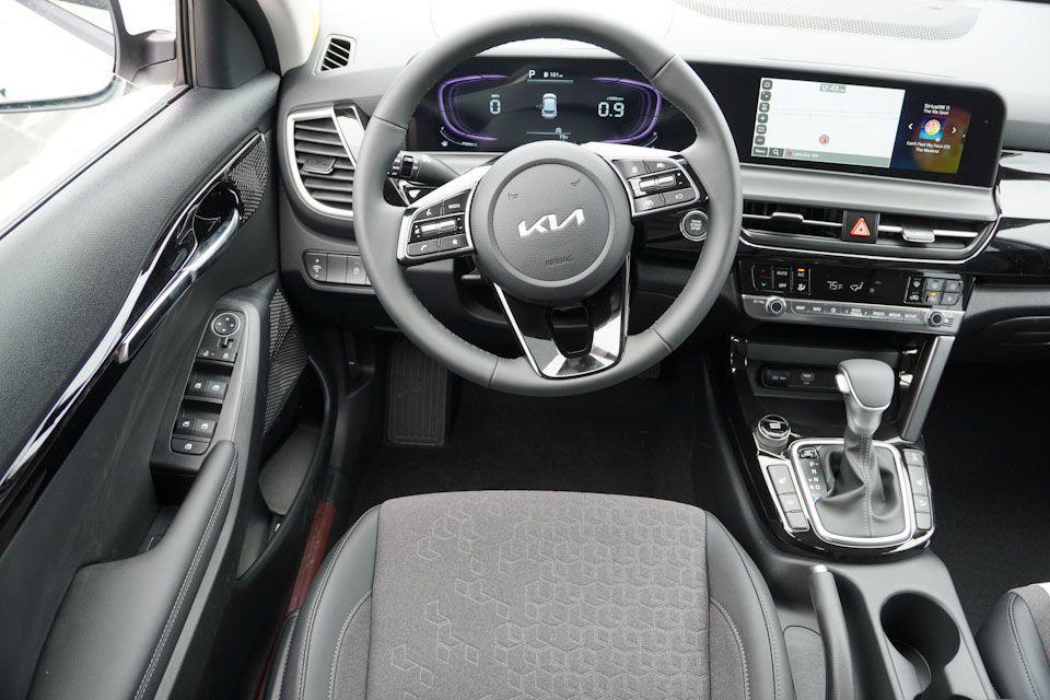new 2026 Kia Seltos car, priced at $26,990
