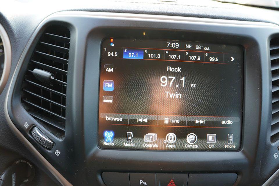 used 2017 Jeep Cherokee car, priced at $11,998