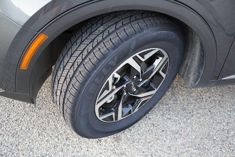 used 2024 Kia Sportage car, priced at $21,676