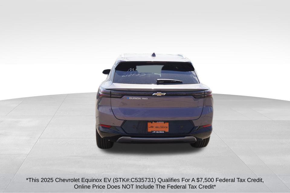 new 2025 Chevrolet Equinox EV car, priced at $39,890