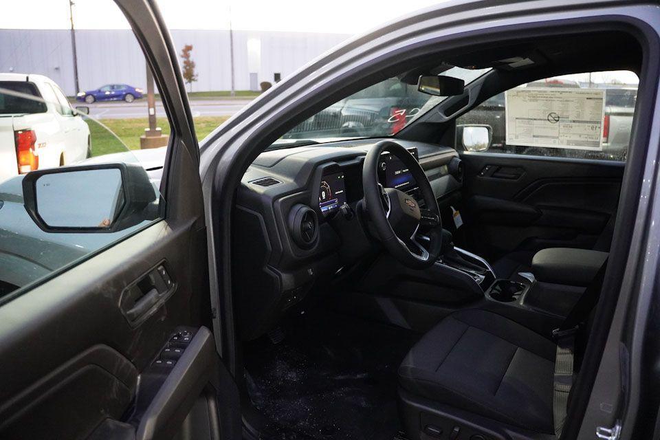 new 2026 Chevrolet Colorado car, priced at $36,580