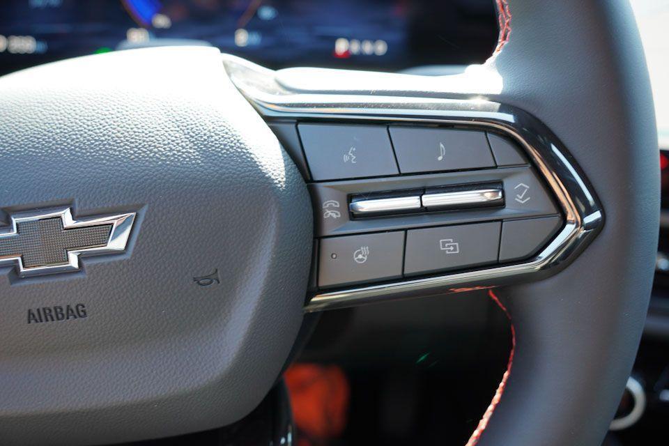 new 2025 Chevrolet Equinox EV car, priced at $46,835