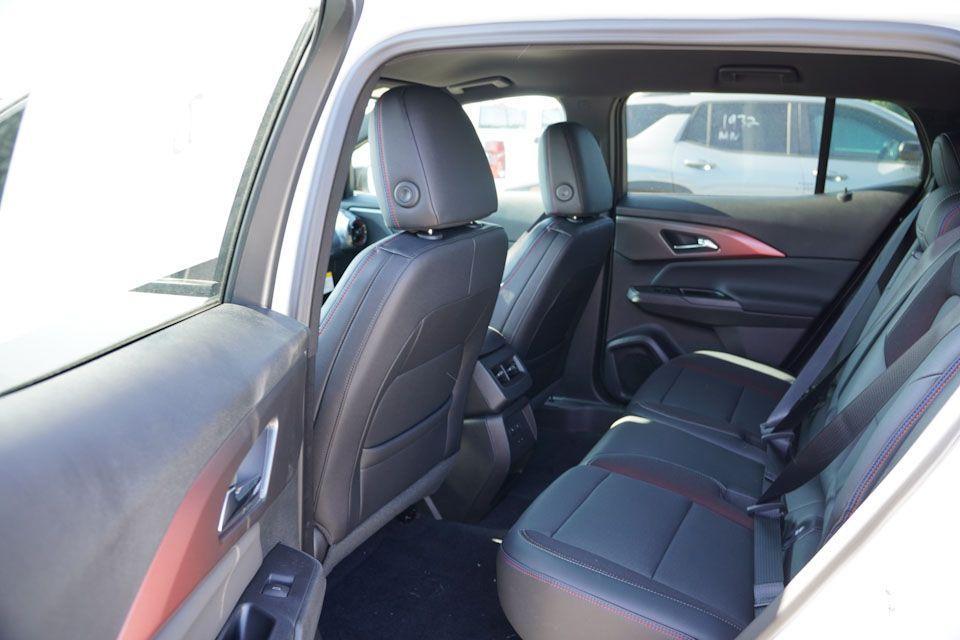 new 2025 Chevrolet Equinox EV car, priced at $46,835