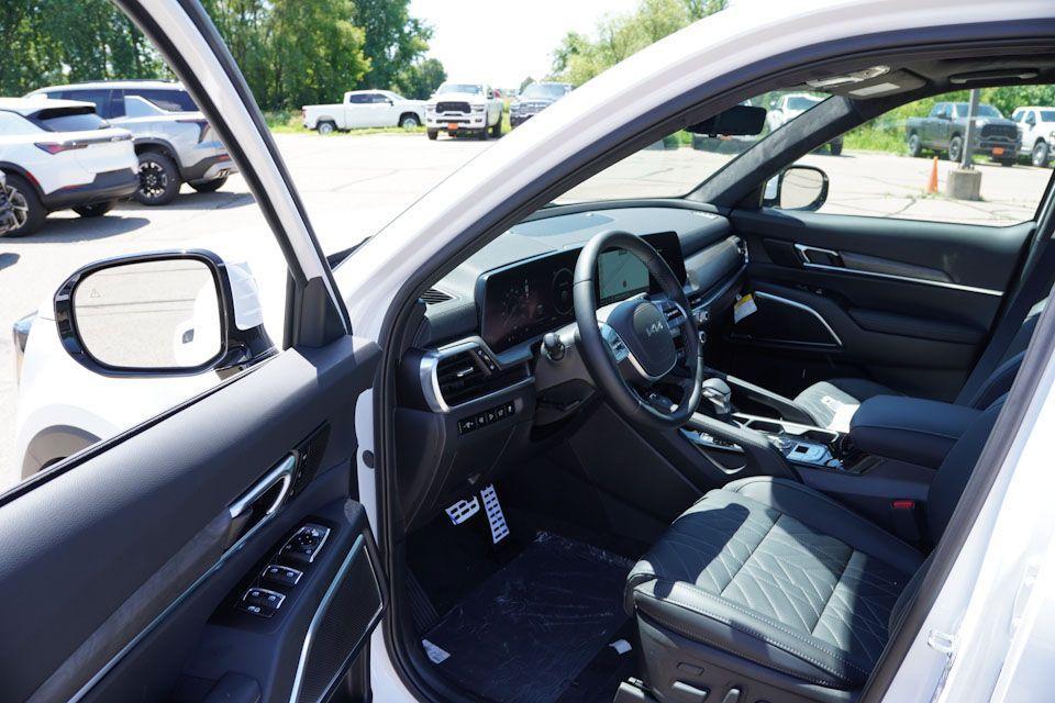 new 2025 Kia Telluride car, priced at $49,844