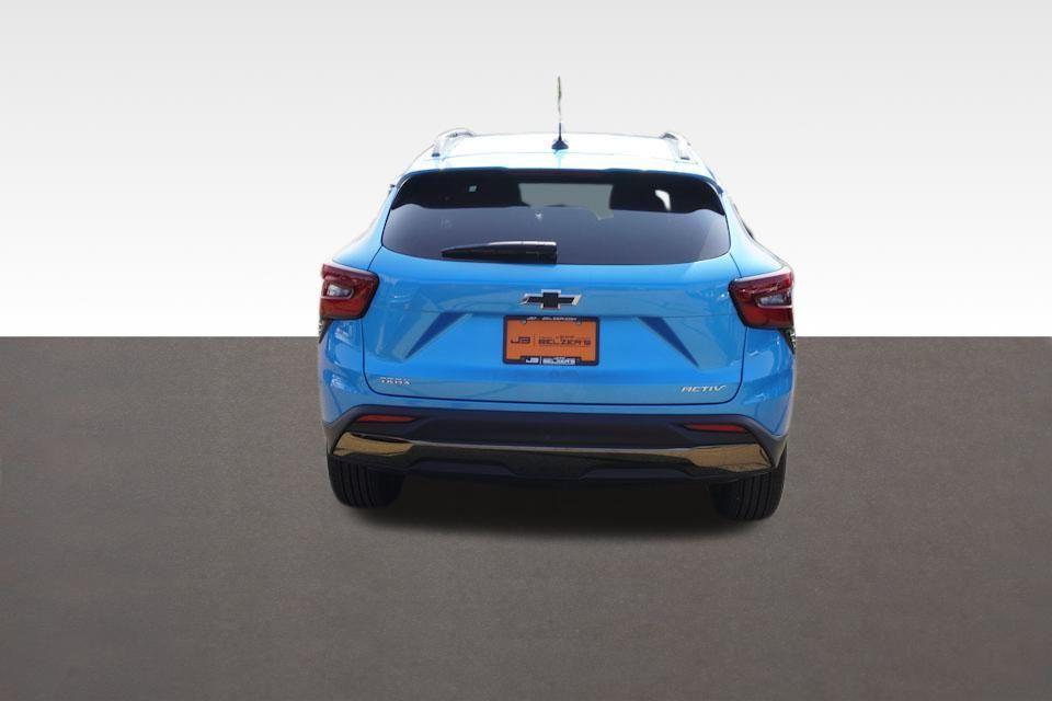 new 2025 Chevrolet Trax car, priced at $25,607