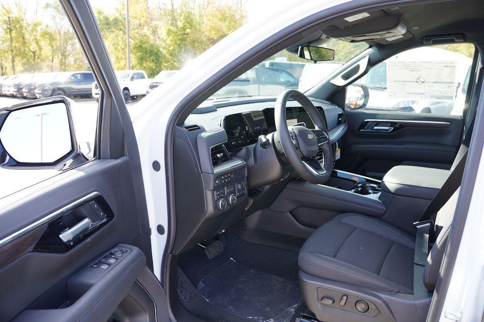 new 2026 Chevrolet Suburban car, priced at $70,685