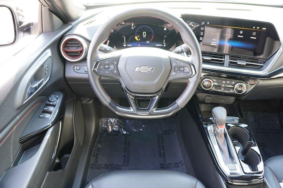 used 2024 Chevrolet Trax car, priced at $20,999